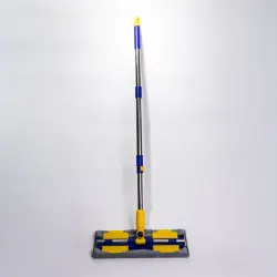 Швабра з телескопічною ручкою та 2 знімними насадками Yiwu HP-35015-77